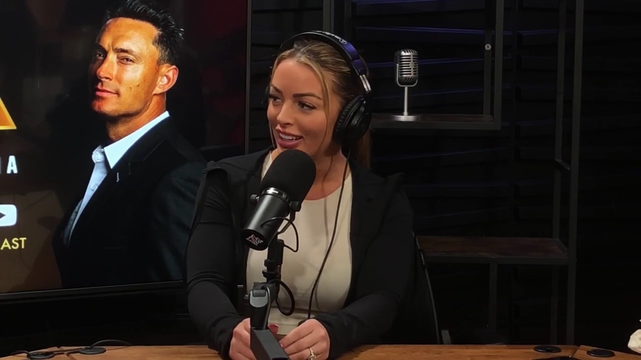 x2mate_com-Ep_15_-_Power_Alphas_Podcast__Chris_Van_Vliet___Mandy_Rose__mp40842.jpg
