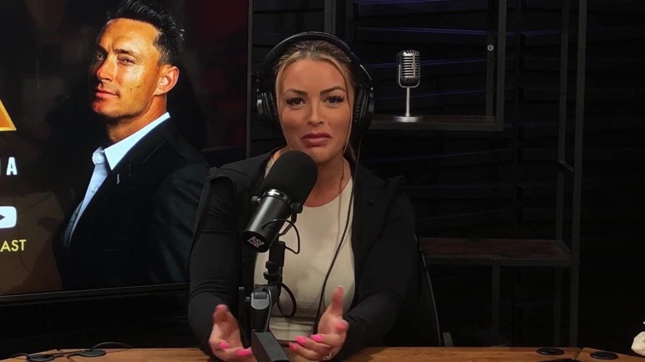 x2mate_com-Ep_15_-_Power_Alphas_Podcast__Chris_Van_Vliet___Mandy_Rose__mp40845.jpg