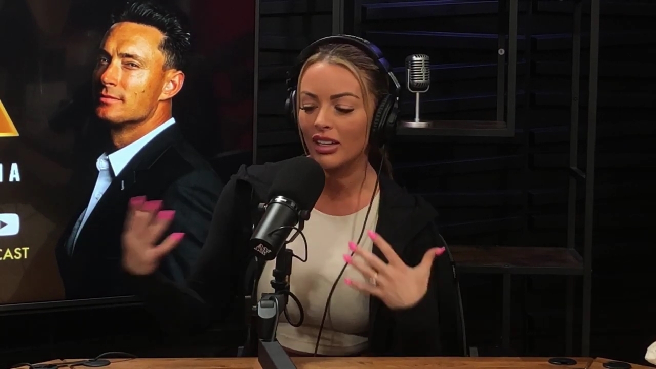 x2mate_com-Ep_15_-_Power_Alphas_Podcast__Chris_Van_Vliet___Mandy_Rose__mp40859.jpg