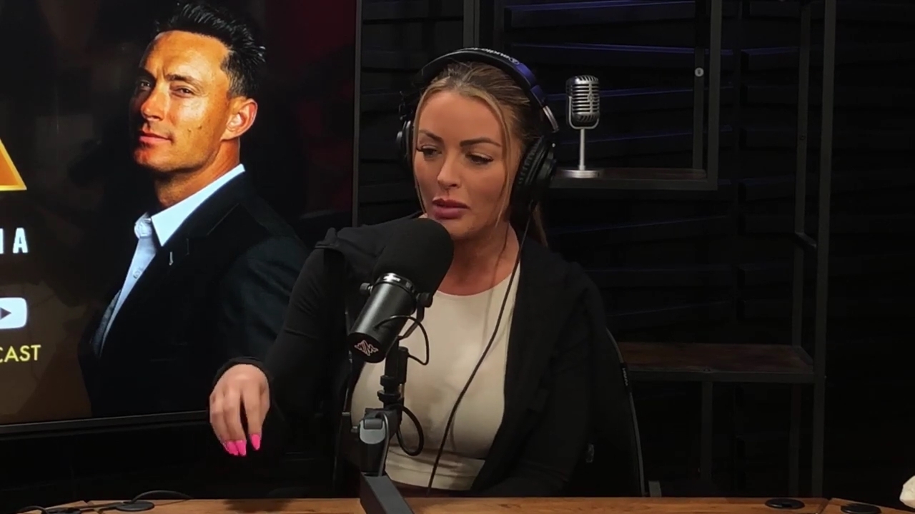 x2mate_com-Ep_15_-_Power_Alphas_Podcast__Chris_Van_Vliet___Mandy_Rose__mp40862.jpg