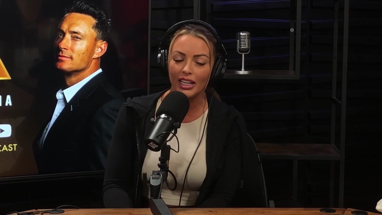 x2mate_com-Ep_15_-_Power_Alphas_Podcast__Chris_Van_Vliet___Mandy_Rose__mp40864.jpg