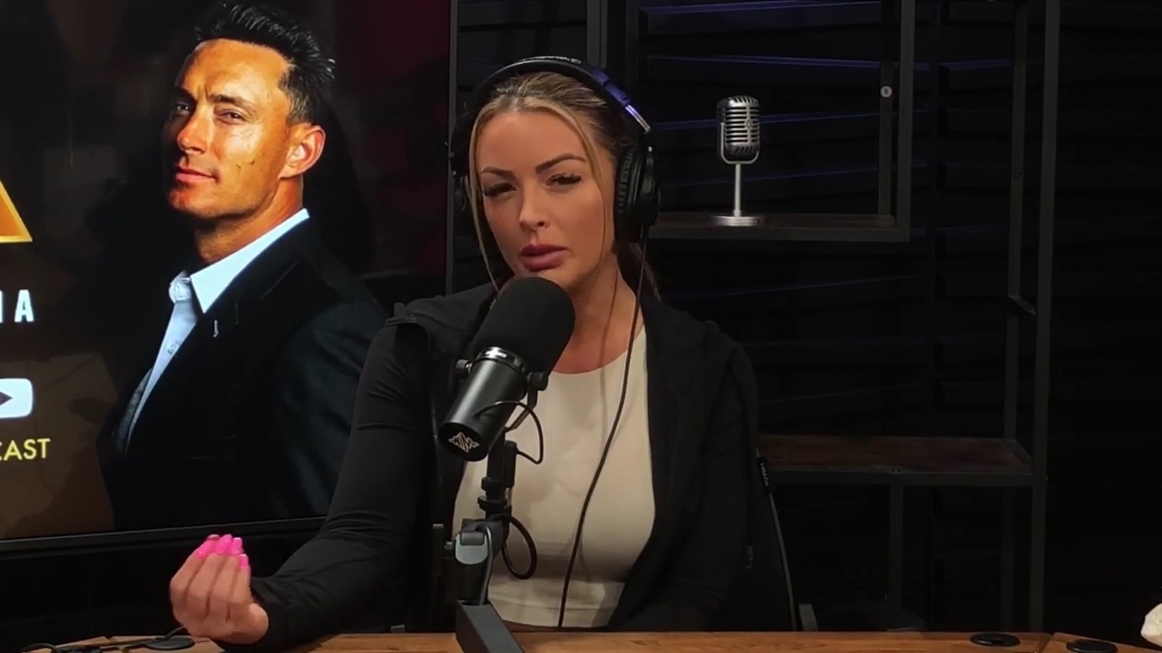 x2mate_com-Ep_15_-_Power_Alphas_Podcast__Chris_Van_Vliet___Mandy_Rose__mp40875.jpg