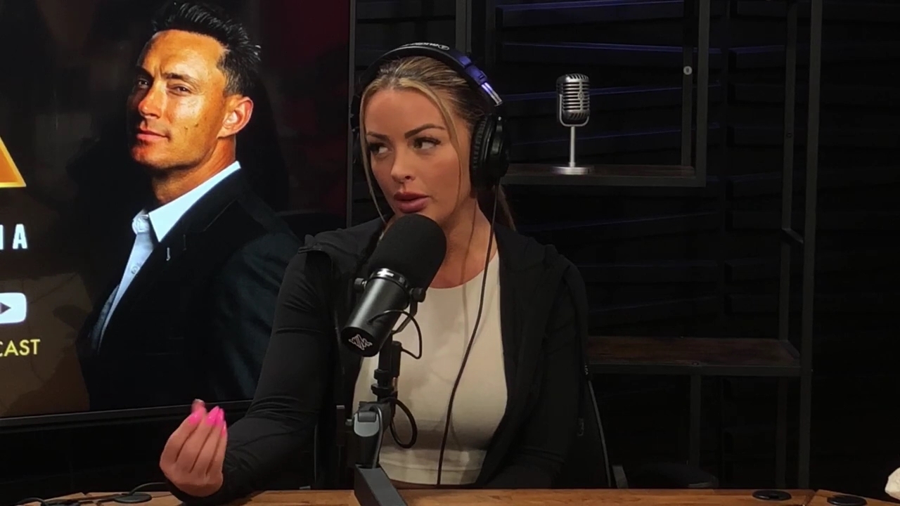 x2mate_com-Ep_15_-_Power_Alphas_Podcast__Chris_Van_Vliet___Mandy_Rose__mp40876.jpg