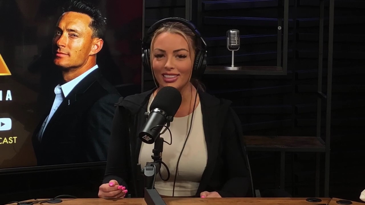 x2mate_com-Ep_15_-_Power_Alphas_Podcast__Chris_Van_Vliet___Mandy_Rose__mp40886.jpg