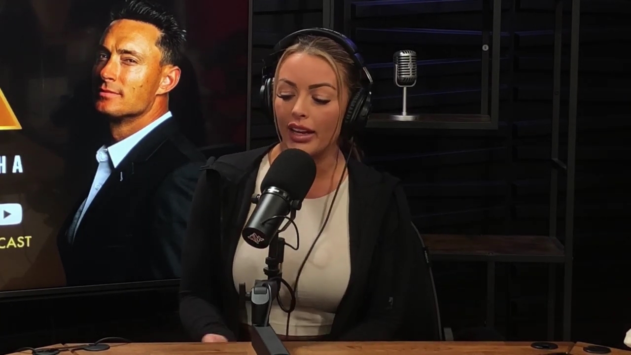 x2mate_com-Ep_15_-_Power_Alphas_Podcast__Chris_Van_Vliet___Mandy_Rose__mp40903.jpg