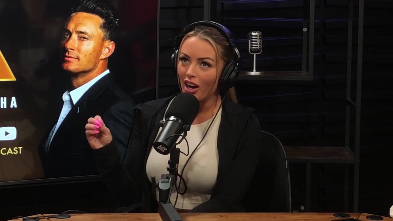 x2mate_com-Ep_15_-_Power_Alphas_Podcast__Chris_Van_Vliet___Mandy_Rose__mp41043.jpg