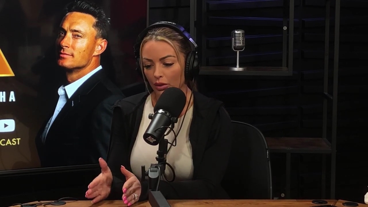 x2mate_com-Ep_15_-_Power_Alphas_Podcast__Chris_Van_Vliet___Mandy_Rose__mp41050.jpg