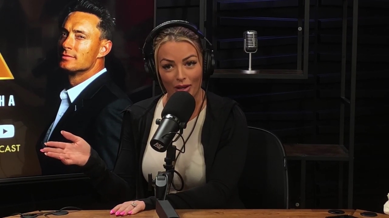 x2mate_com-Ep_15_-_Power_Alphas_Podcast__Chris_Van_Vliet___Mandy_Rose__mp41062.jpg