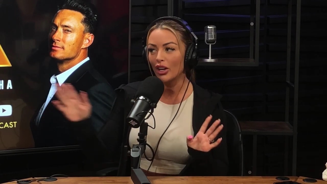 x2mate_com-Ep_15_-_Power_Alphas_Podcast__Chris_Van_Vliet___Mandy_Rose__mp41066.jpg