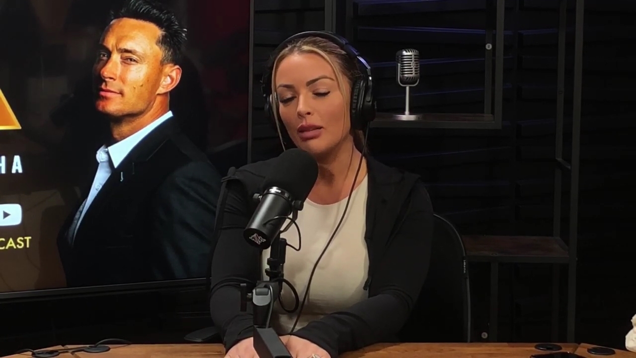 x2mate_com-Ep_15_-_Power_Alphas_Podcast__Chris_Van_Vliet___Mandy_Rose__mp41092.jpg