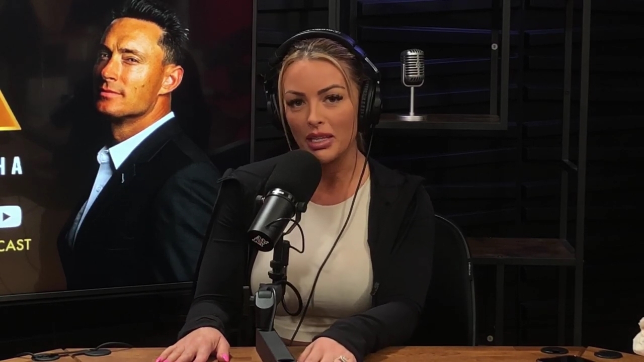 x2mate_com-Ep_15_-_Power_Alphas_Podcast__Chris_Van_Vliet___Mandy_Rose__mp41100.jpg