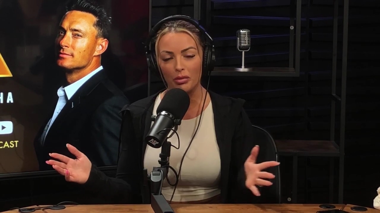 x2mate_com-Ep_15_-_Power_Alphas_Podcast__Chris_Van_Vliet___Mandy_Rose__mp41102.jpg
