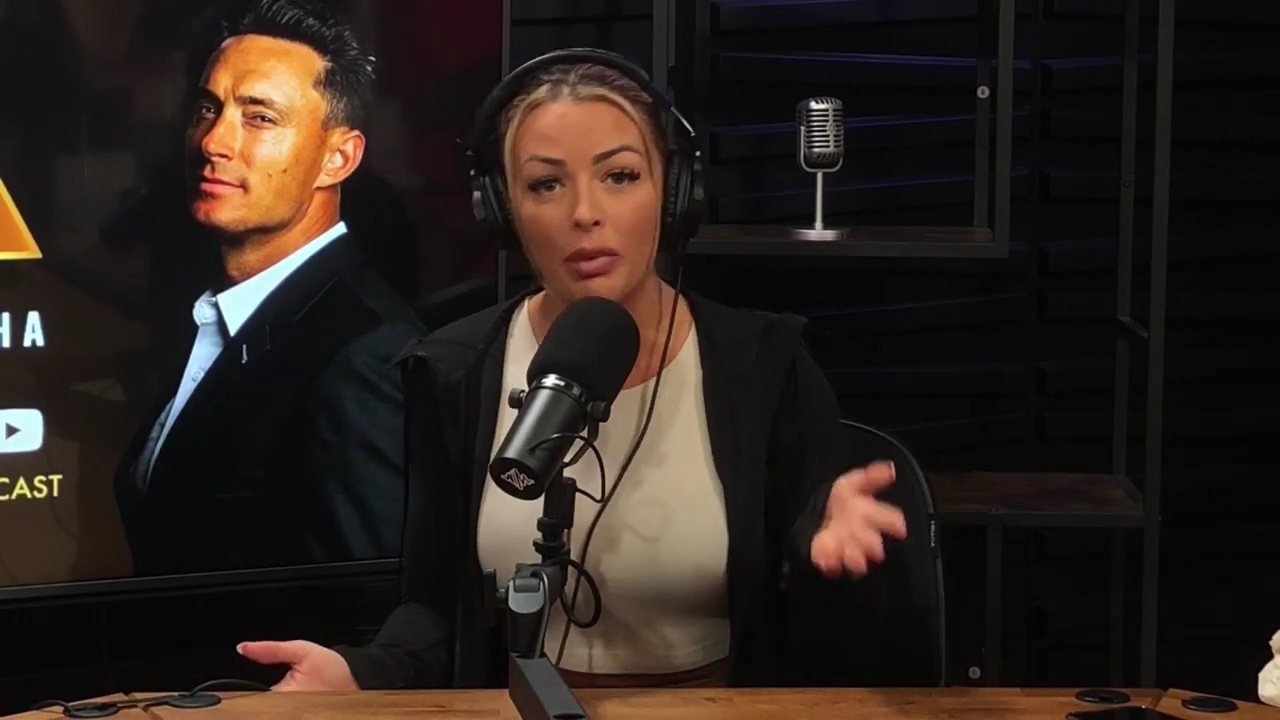 x2mate_com-Ep_15_-_Power_Alphas_Podcast__Chris_Van_Vliet___Mandy_Rose__mp41105.jpg