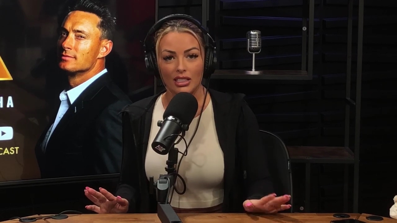 x2mate_com-Ep_15_-_Power_Alphas_Podcast__Chris_Van_Vliet___Mandy_Rose__mp41108.jpg