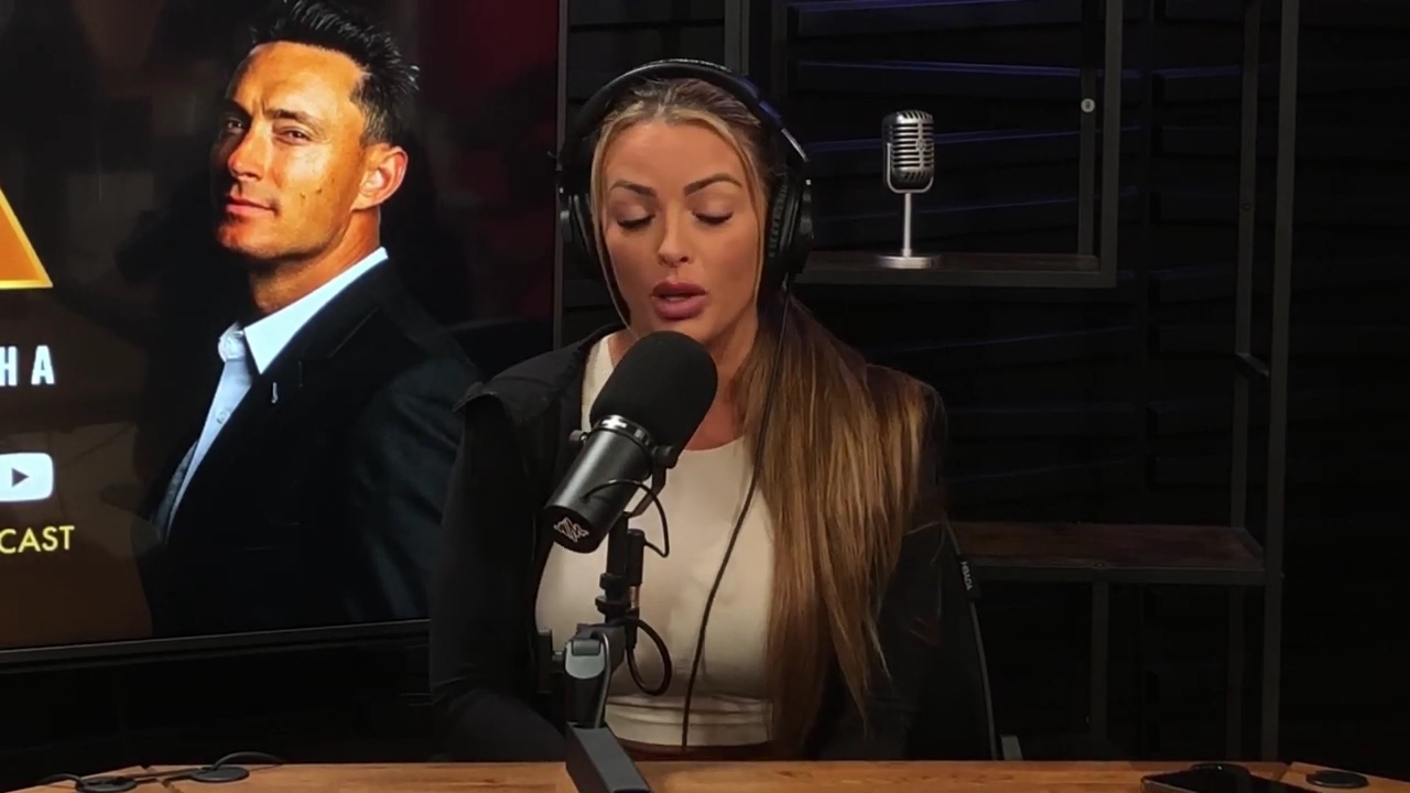 x2mate_com-Ep_15_-_Power_Alphas_Podcast__Chris_Van_Vliet___Mandy_Rose__mp41392.jpg