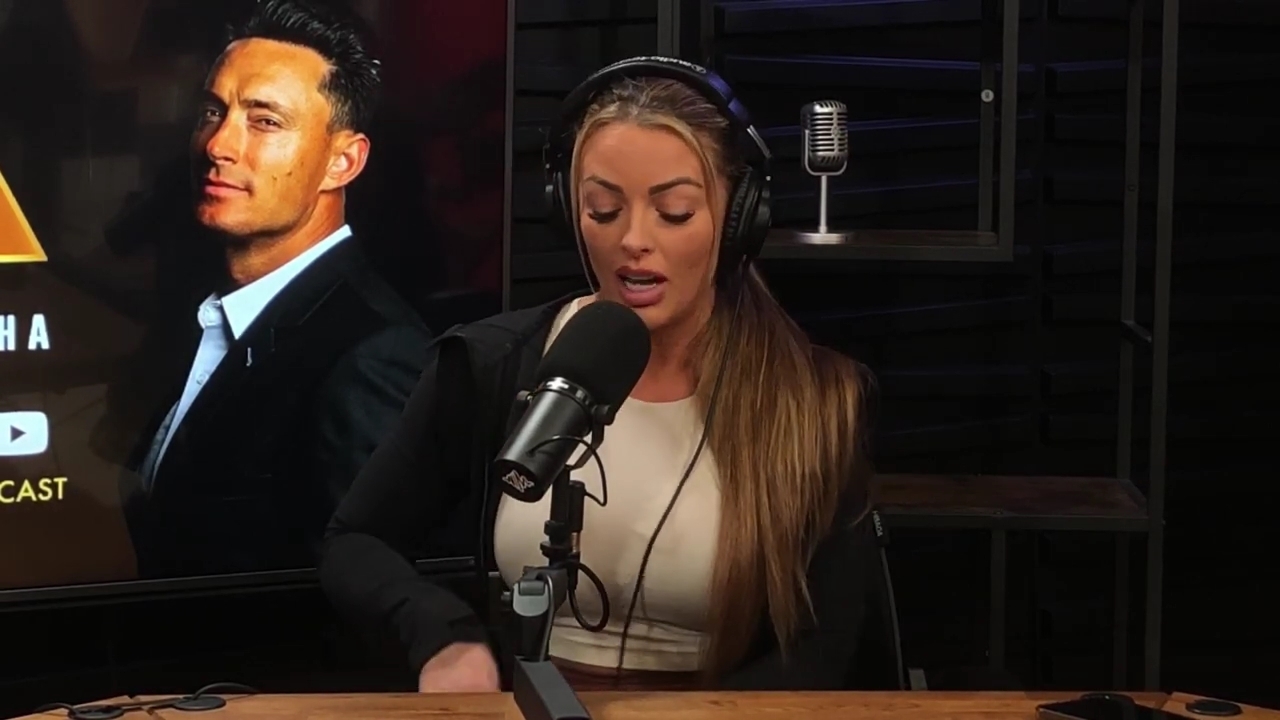 x2mate_com-Ep_15_-_Power_Alphas_Podcast__Chris_Van_Vliet___Mandy_Rose__mp41393.jpg