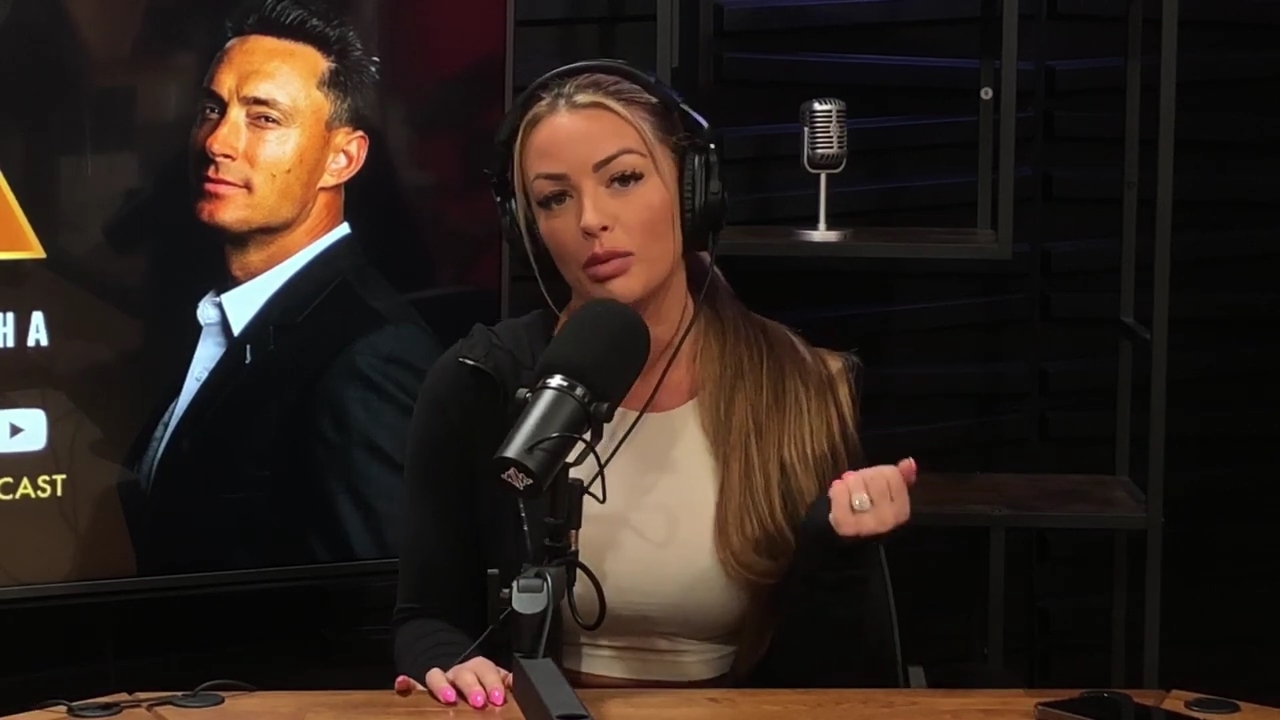x2mate_com-Ep_15_-_Power_Alphas_Podcast__Chris_Van_Vliet___Mandy_Rose__mp41481.jpg