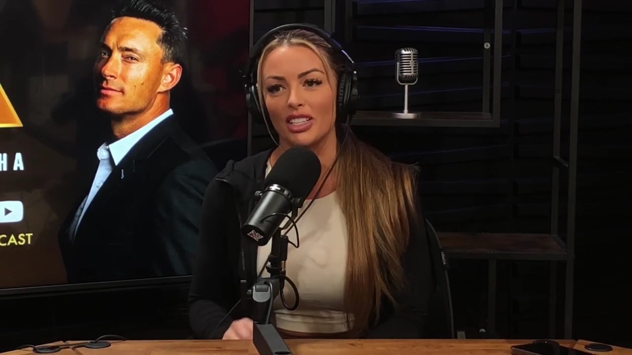 x2mate_com-Ep_15_-_Power_Alphas_Podcast__Chris_Van_Vliet___Mandy_Rose__mp41487.jpg