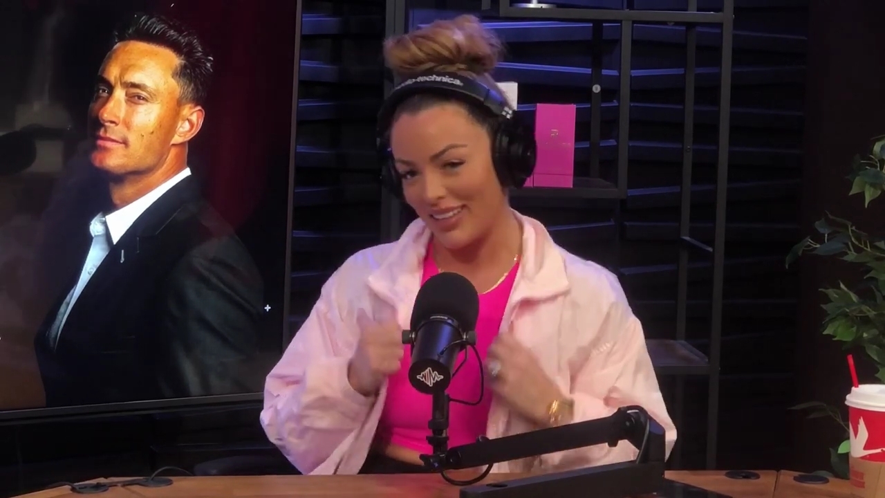 x2mate_com-Ep_16_-_Power_Alphas_Podcast__Relationship_Advice___Mandy_Saccomano__mp41523.jpg