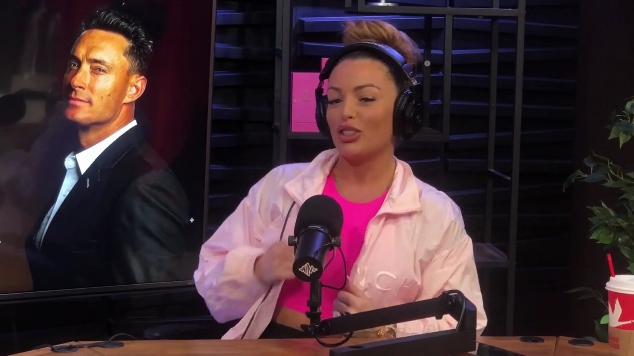 x2mate_com-Ep_16_-_Power_Alphas_Podcast__Relationship_Advice___Mandy_Saccomano__mp41524.jpg