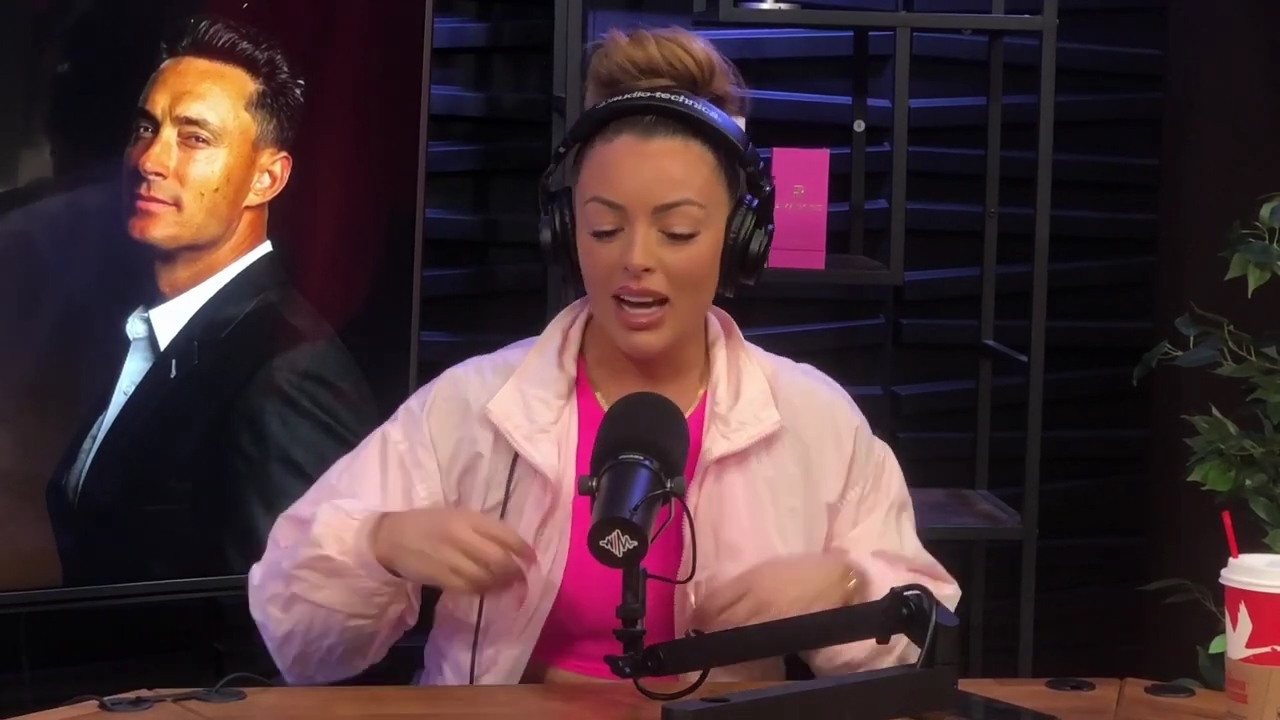 x2mate_com-Ep_16_-_Power_Alphas_Podcast__Relationship_Advice___Mandy_Saccomano__mp41548.jpg