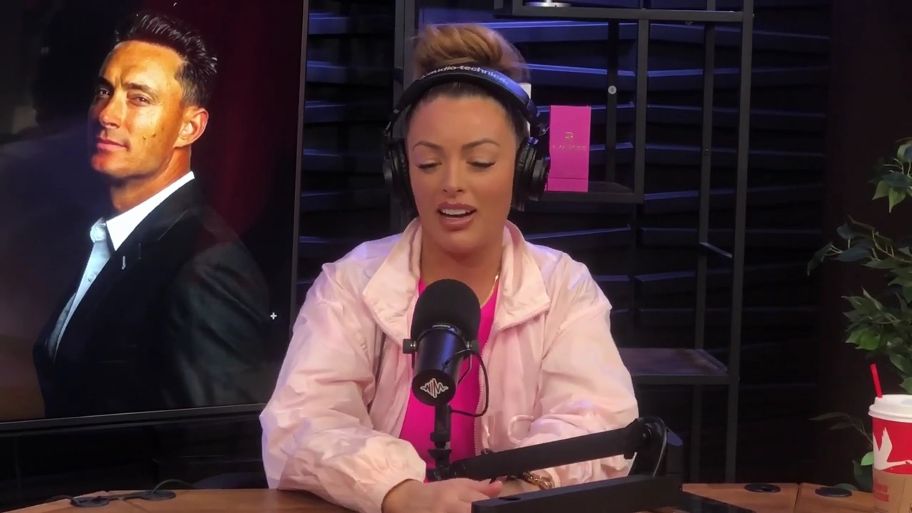 x2mate_com-Ep_16_-_Power_Alphas_Podcast__Relationship_Advice___Mandy_Saccomano__mp41549.jpg