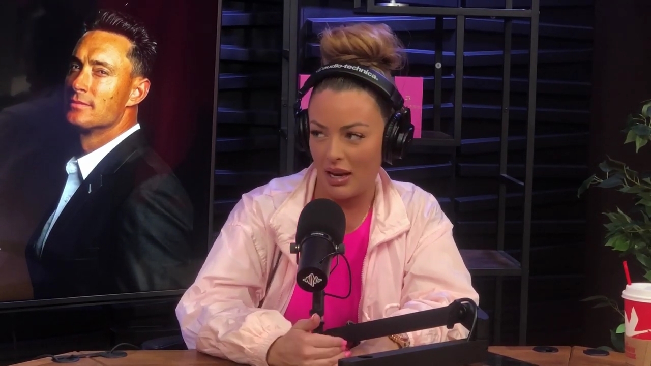 x2mate_com-Ep_16_-_Power_Alphas_Podcast__Relationship_Advice___Mandy_Saccomano__mp41590.jpg