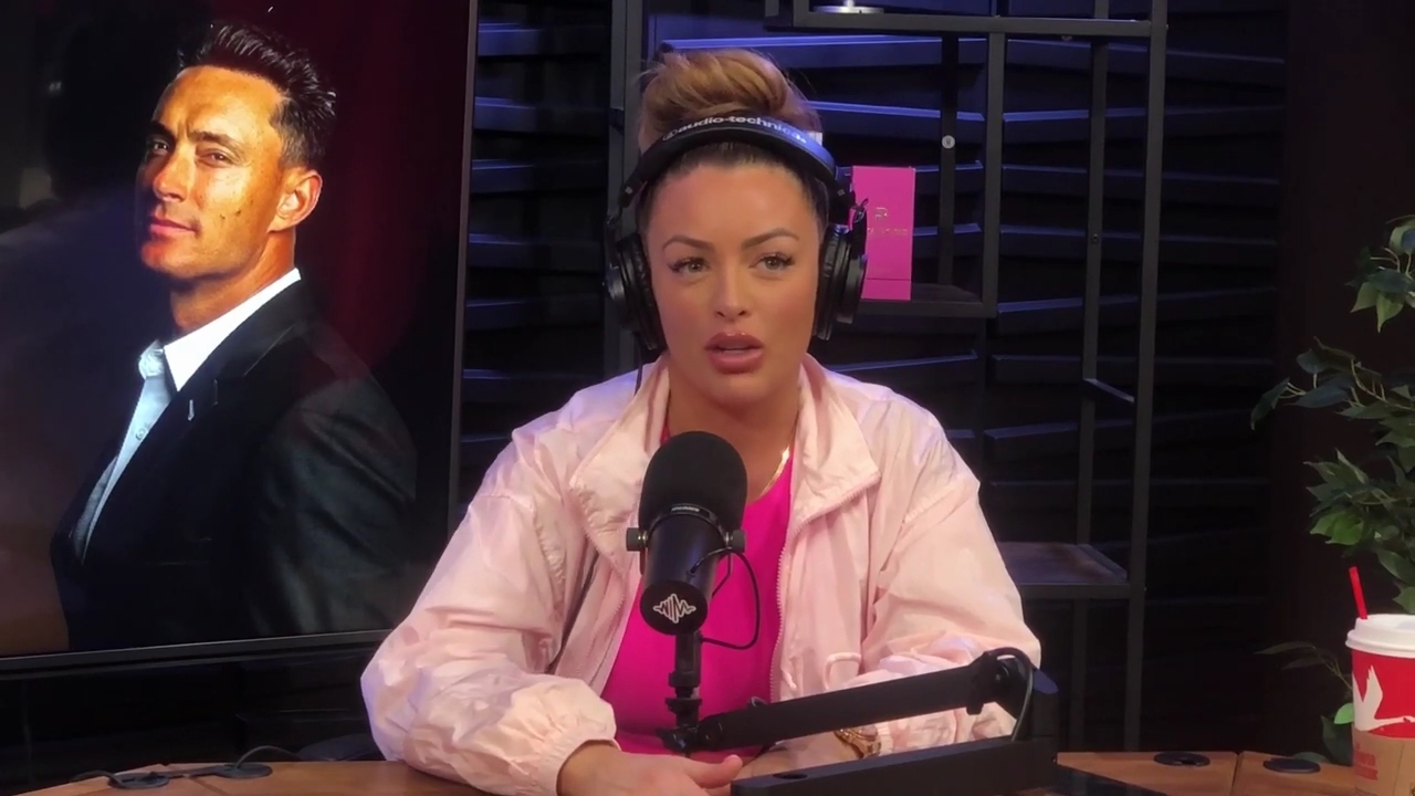 x2mate_com-Ep_16_-_Power_Alphas_Podcast__Relationship_Advice___Mandy_Saccomano__mp41642.jpg