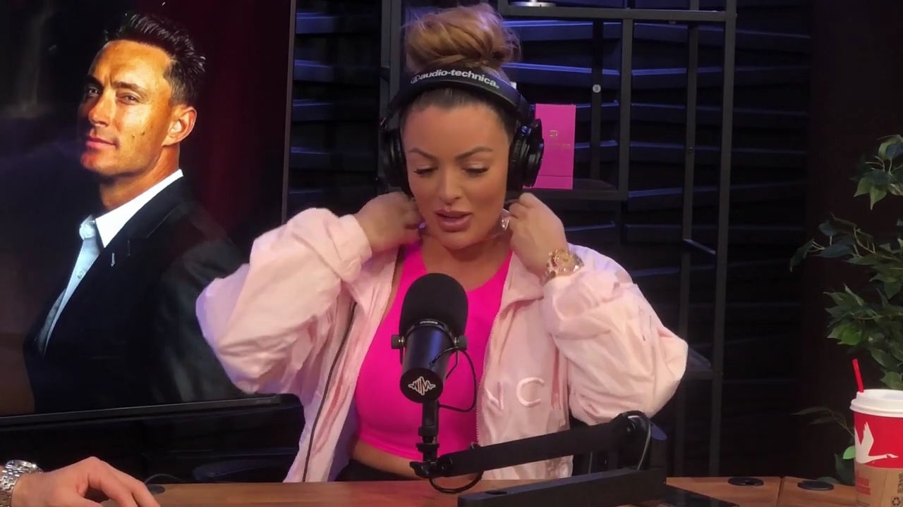 x2mate_com-Ep_16_-_Power_Alphas_Podcast__Relationship_Advice___Mandy_Saccomano__mp41698.jpg