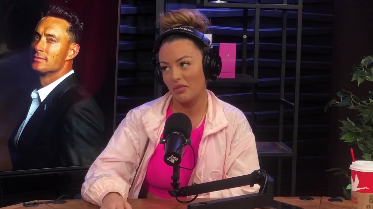 x2mate_com-Ep_16_-_Power_Alphas_Podcast__Relationship_Advice___Mandy_Saccomano__mp41716.jpg