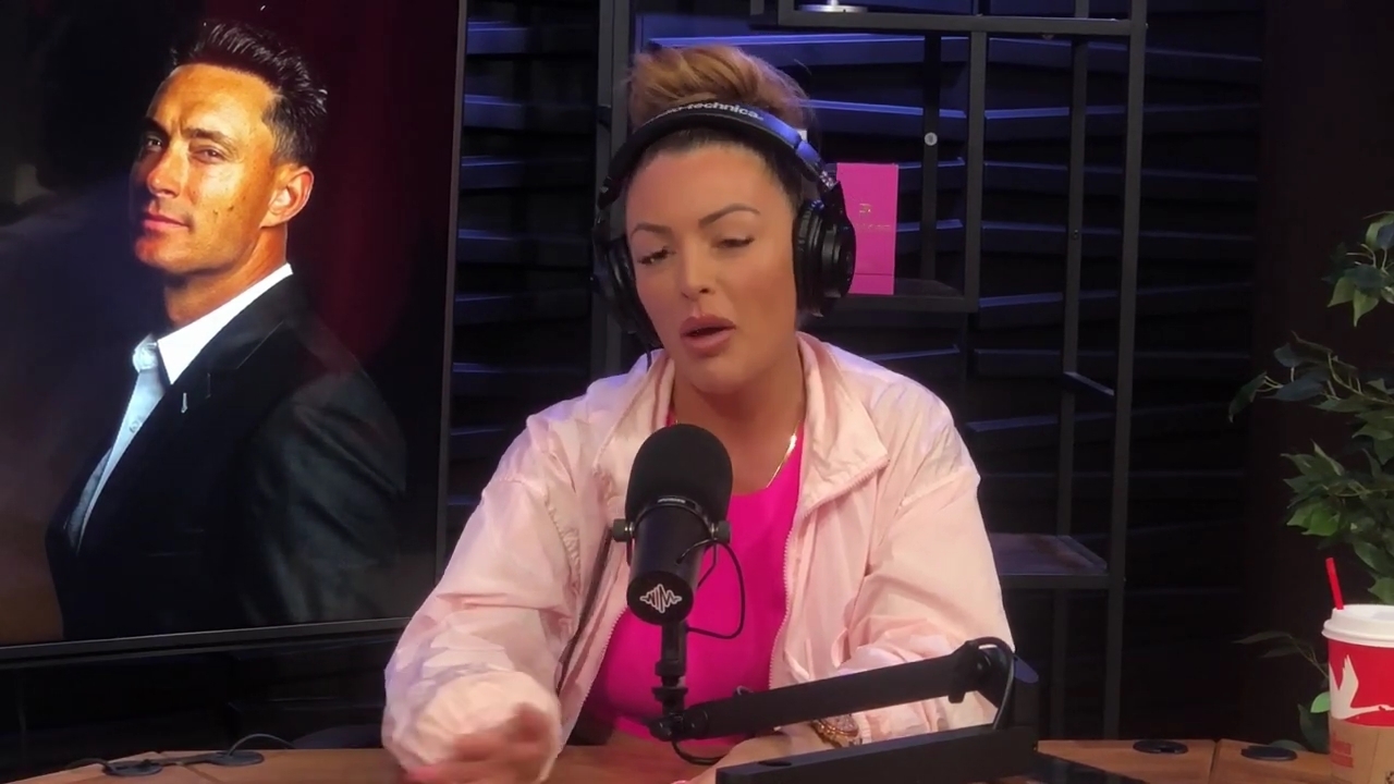 x2mate_com-Ep_16_-_Power_Alphas_Podcast__Relationship_Advice___Mandy_Saccomano__mp41754.jpg