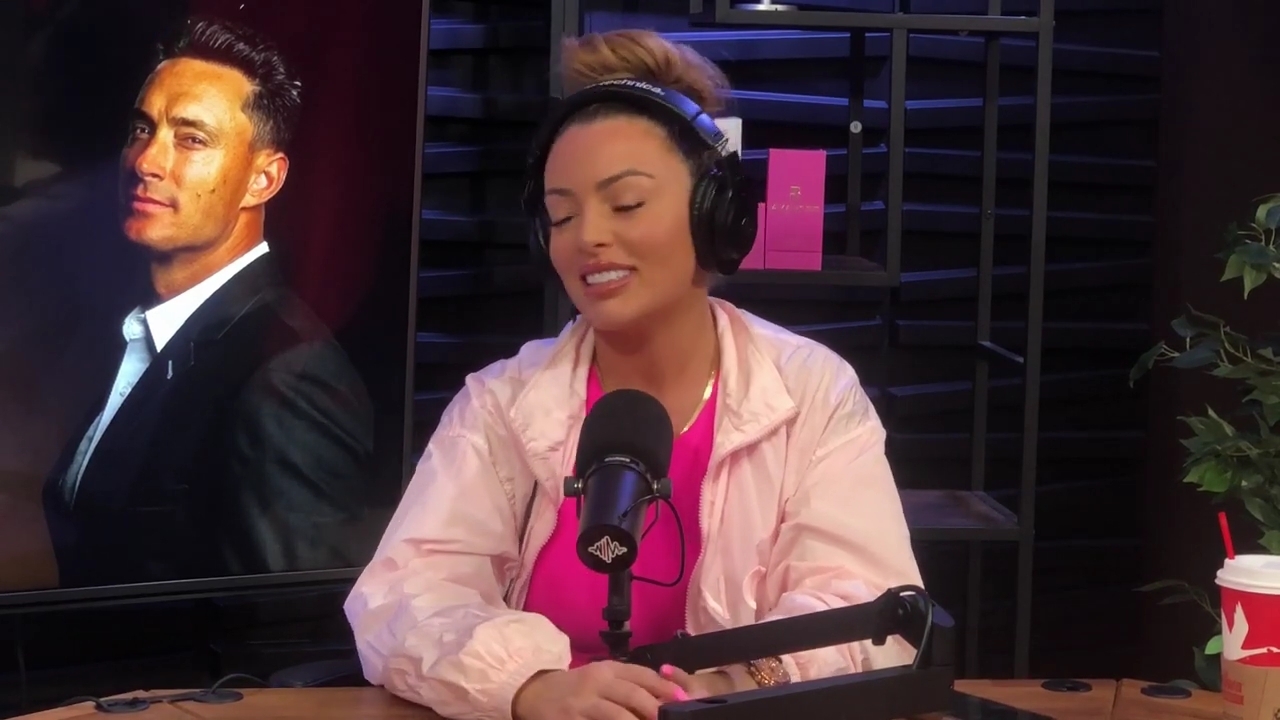 x2mate_com-Ep_16_-_Power_Alphas_Podcast__Relationship_Advice___Mandy_Saccomano__mp41758.jpg