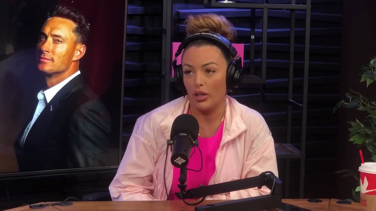 x2mate_com-Ep_16_-_Power_Alphas_Podcast__Relationship_Advice___Mandy_Saccomano__mp41865.jpg
