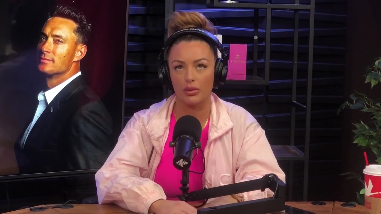 x2mate_com-Ep_16_-_Power_Alphas_Podcast__Relationship_Advice___Mandy_Saccomano__mp41871.jpg