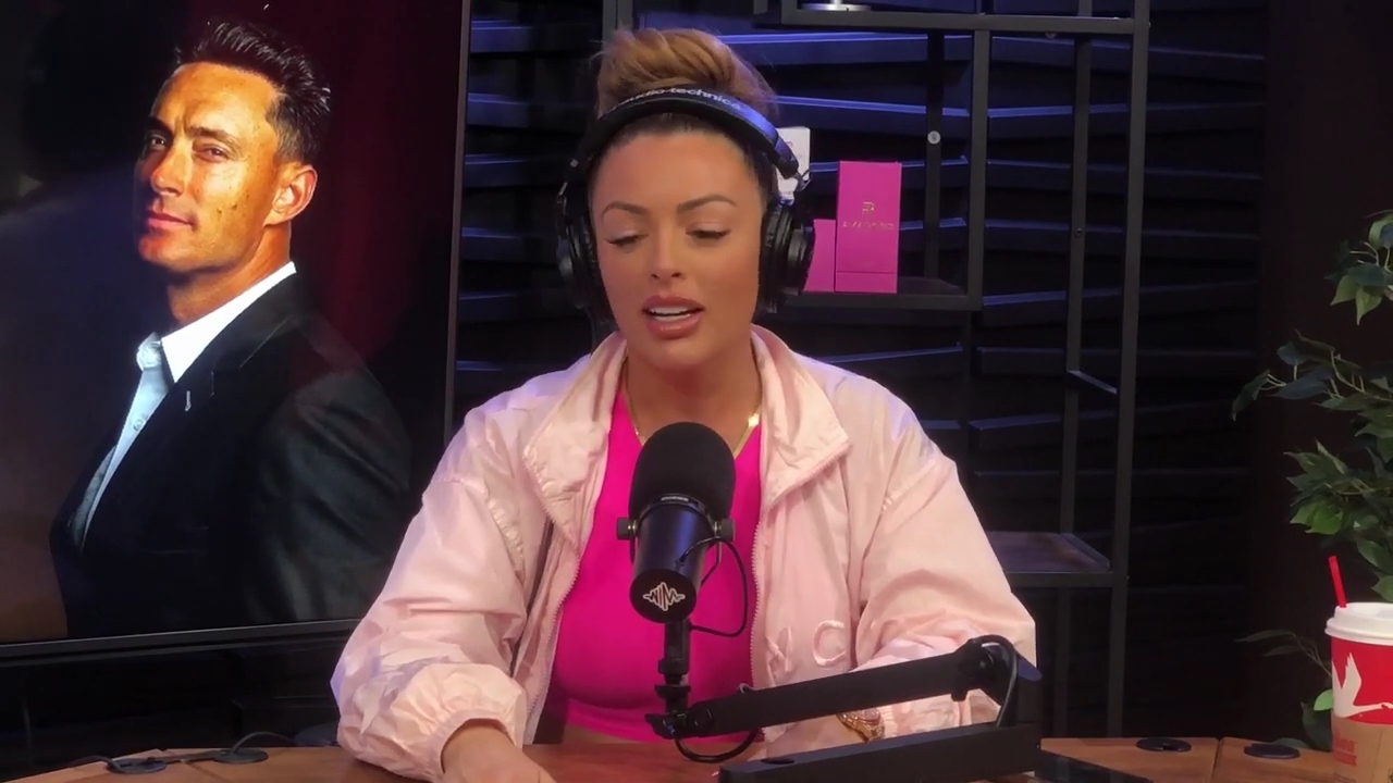 x2mate_com-Ep_16_-_Power_Alphas_Podcast__Relationship_Advice___Mandy_Saccomano__mp41912.jpg