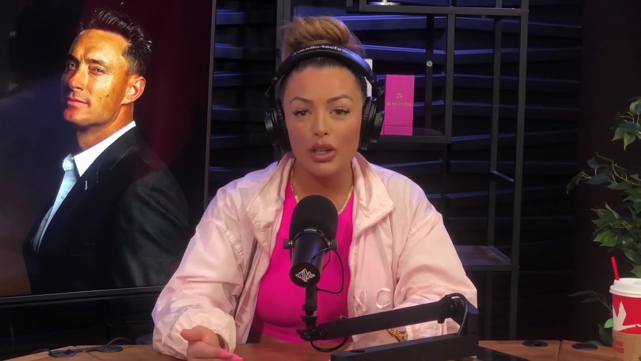 x2mate_com-Ep_16_-_Power_Alphas_Podcast__Relationship_Advice___Mandy_Saccomano__mp41913.jpg