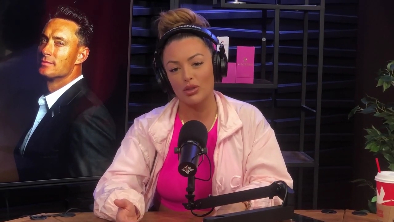x2mate_com-Ep_16_-_Power_Alphas_Podcast__Relationship_Advice___Mandy_Saccomano__mp41915.jpg