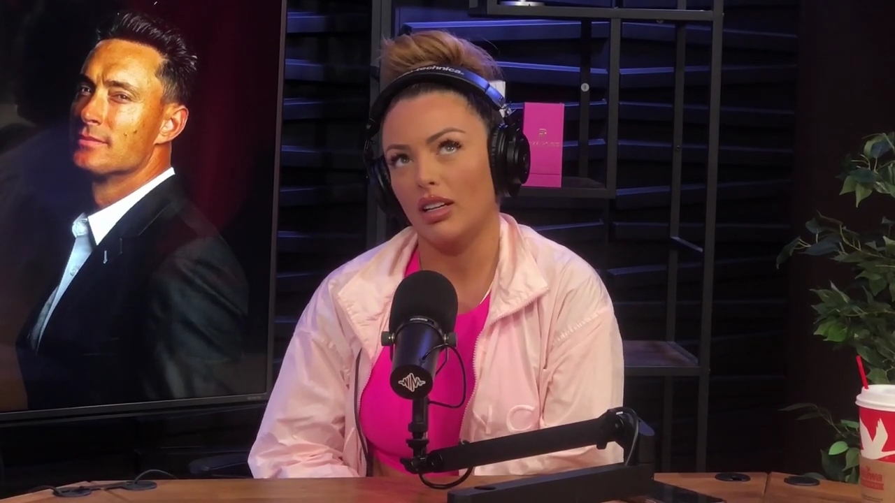 x2mate_com-Ep_16_-_Power_Alphas_Podcast__Relationship_Advice___Mandy_Saccomano__mp42003.jpg