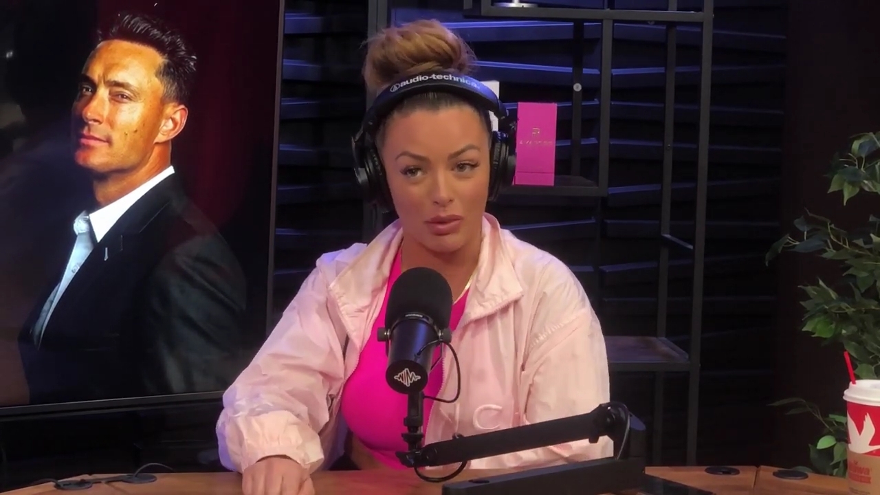 x2mate_com-Ep_16_-_Power_Alphas_Podcast__Relationship_Advice___Mandy_Saccomano__mp42015.jpg