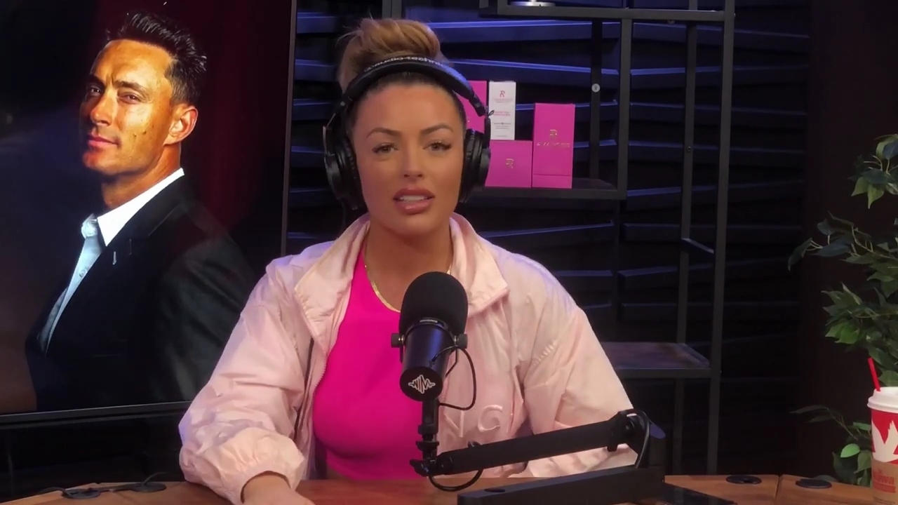x2mate_com-Ep_16_-_Power_Alphas_Podcast__Relationship_Advice___Mandy_Saccomano__mp42043.jpg