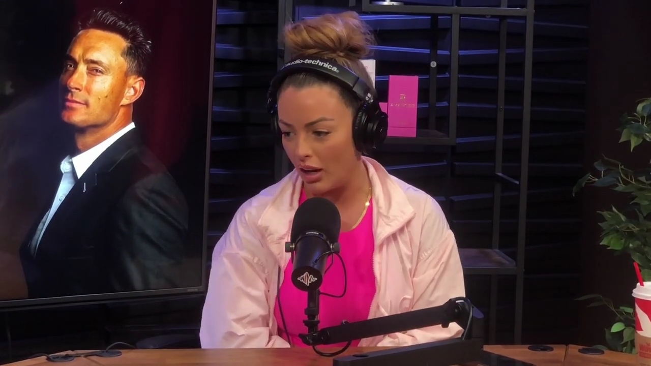 x2mate_com-Ep_16_-_Power_Alphas_Podcast__Relationship_Advice___Mandy_Saccomano__mp42131.jpg