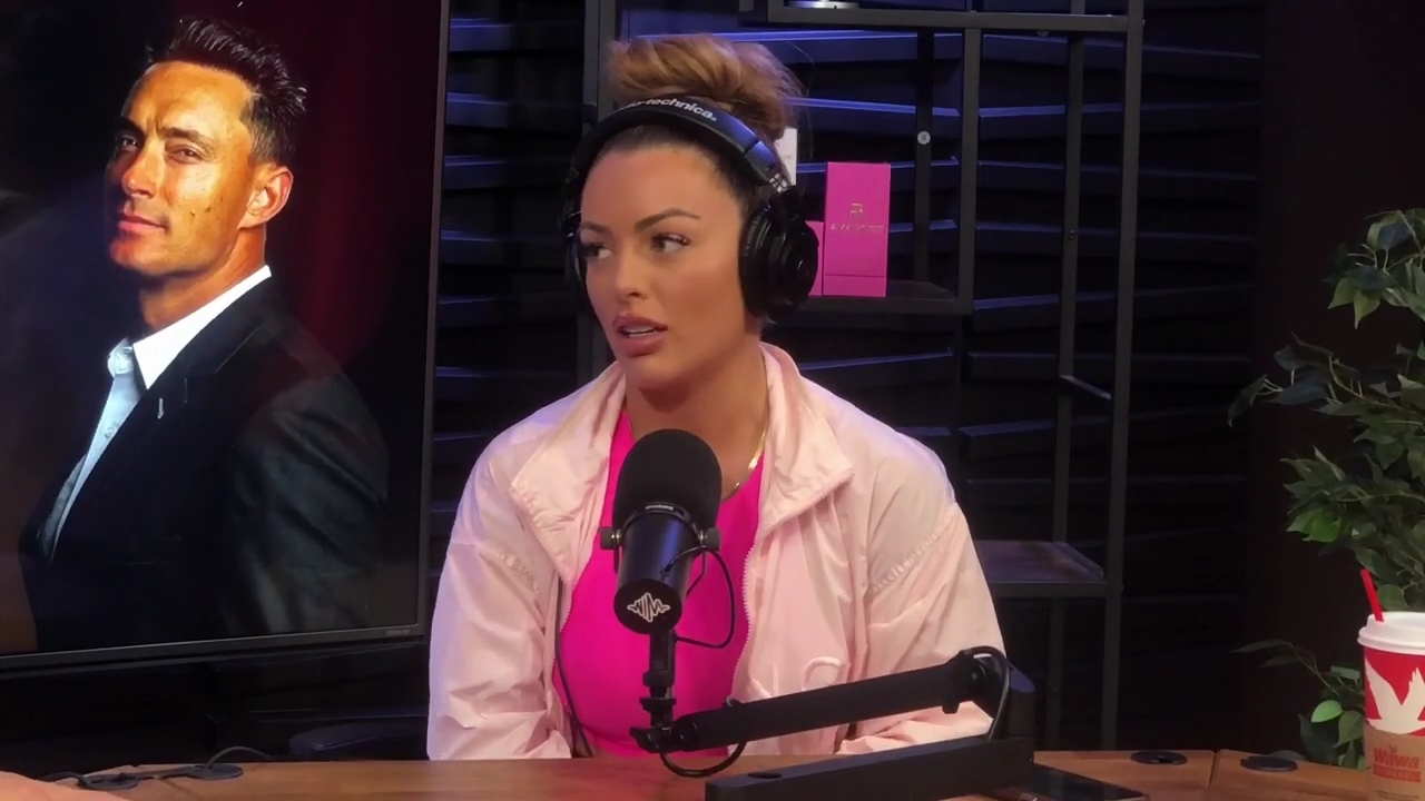 x2mate_com-Ep_16_-_Power_Alphas_Podcast__Relationship_Advice___Mandy_Saccomano__mp42218.jpg