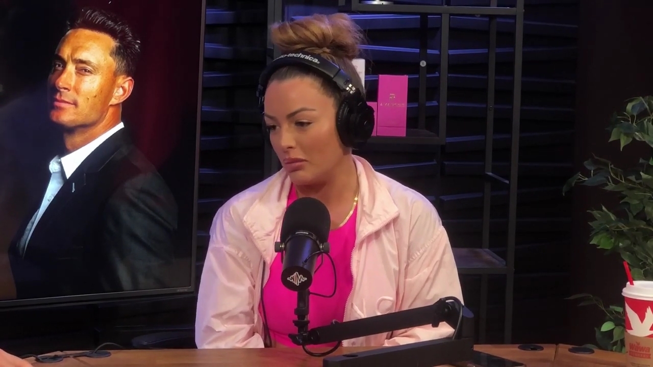 x2mate_com-Ep_16_-_Power_Alphas_Podcast__Relationship_Advice___Mandy_Saccomano__mp42223.jpg