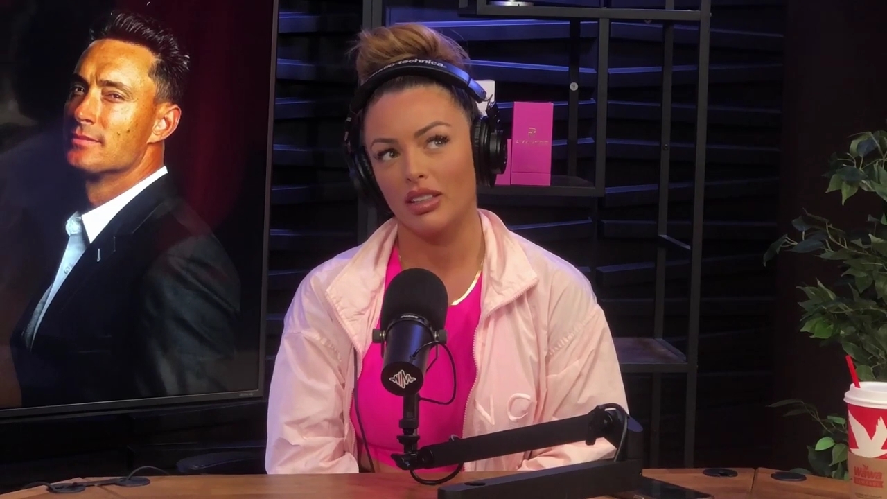 x2mate_com-Ep_16_-_Power_Alphas_Podcast__Relationship_Advice___Mandy_Saccomano__mp42226.jpg