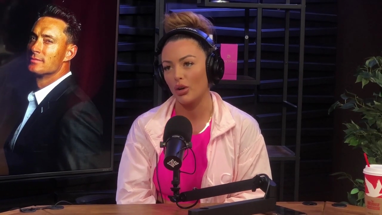 x2mate_com-Ep_16_-_Power_Alphas_Podcast__Relationship_Advice___Mandy_Saccomano__mp42228.jpg