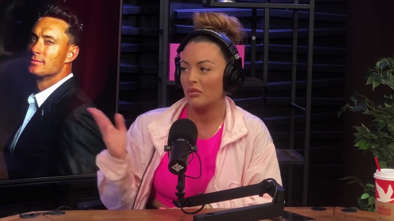 x2mate_com-Ep_16_-_Power_Alphas_Podcast__Relationship_Advice___Mandy_Saccomano__mp42235.jpg