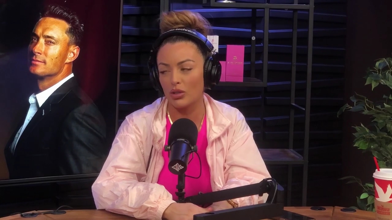 x2mate_com-Ep_16_-_Power_Alphas_Podcast__Relationship_Advice___Mandy_Saccomano__mp42306.jpg