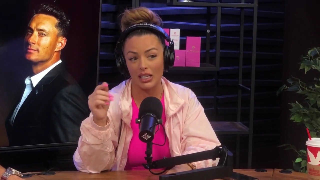 x2mate_com-Ep_16_-_Power_Alphas_Podcast__Relationship_Advice___Mandy_Saccomano__mp42325.jpg