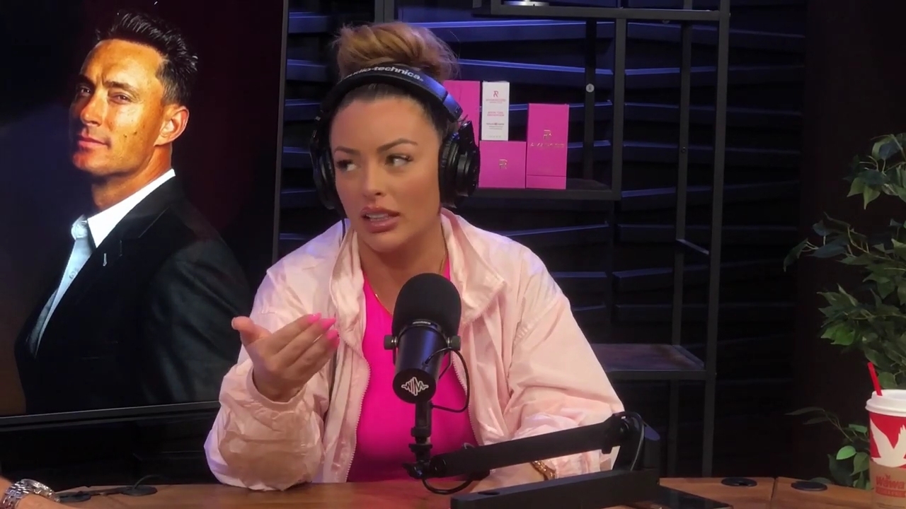 x2mate_com-Ep_16_-_Power_Alphas_Podcast__Relationship_Advice___Mandy_Saccomano__mp42329.jpg