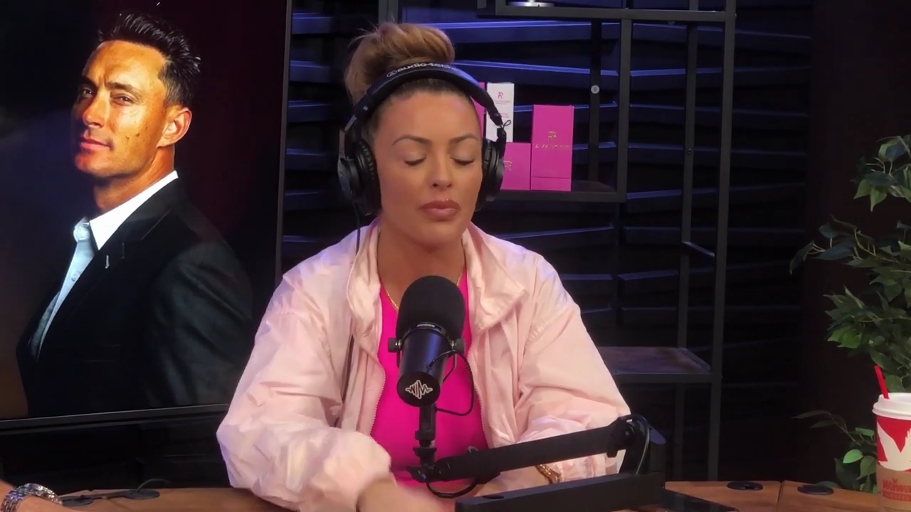 x2mate_com-Ep_16_-_Power_Alphas_Podcast__Relationship_Advice___Mandy_Saccomano__mp42333.jpg